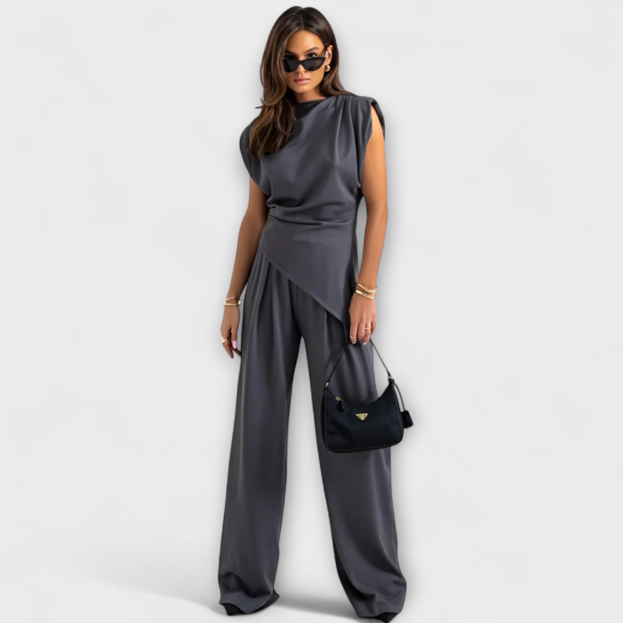 Dorothea — Asymmetric Set