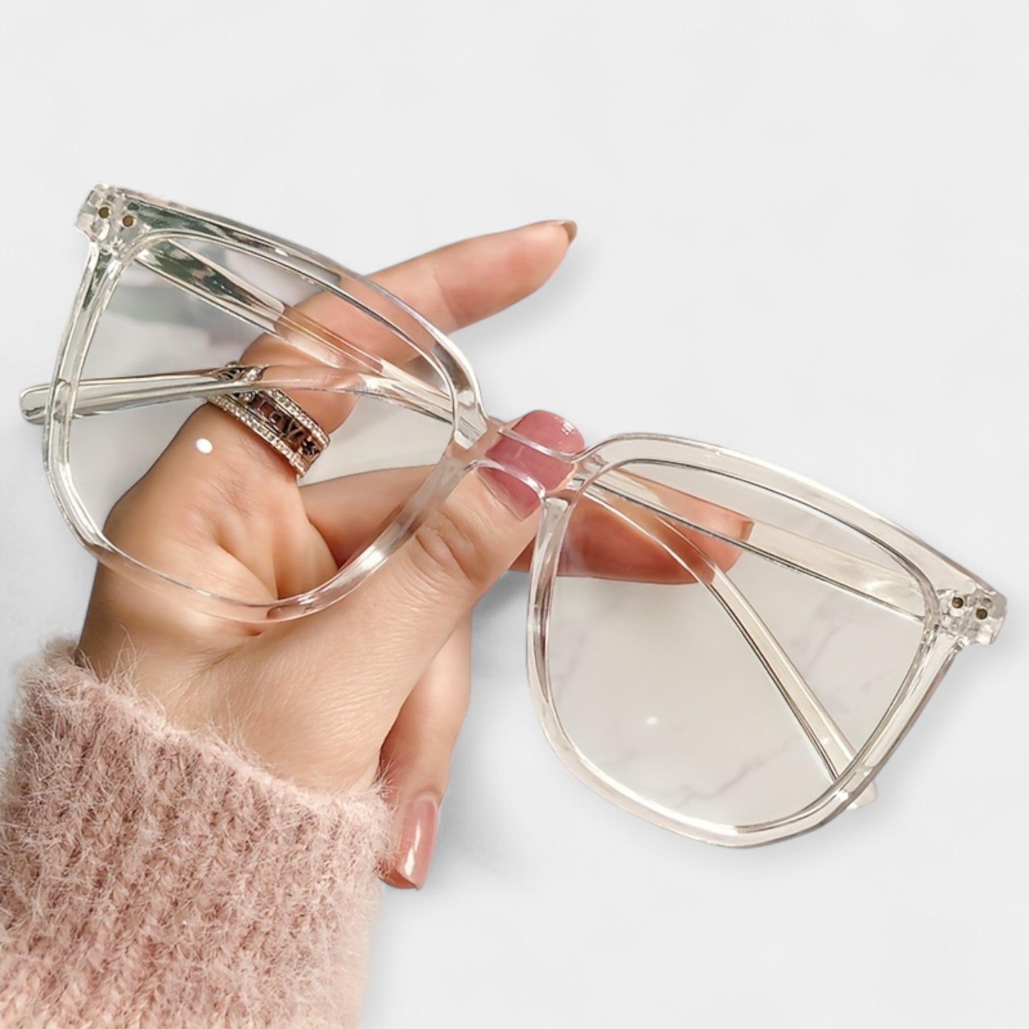 Lottie — Sunglasses