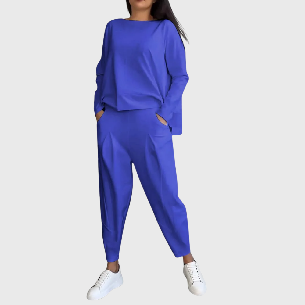Evie — Comfortable Set