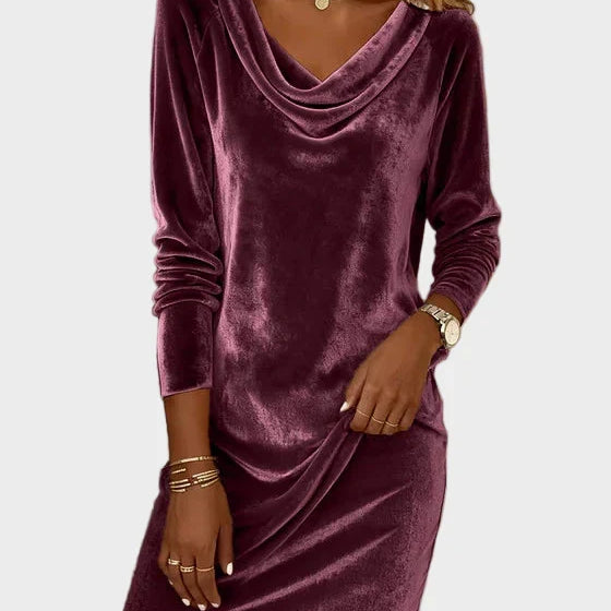 Verity — Relaxed Velvet Dress