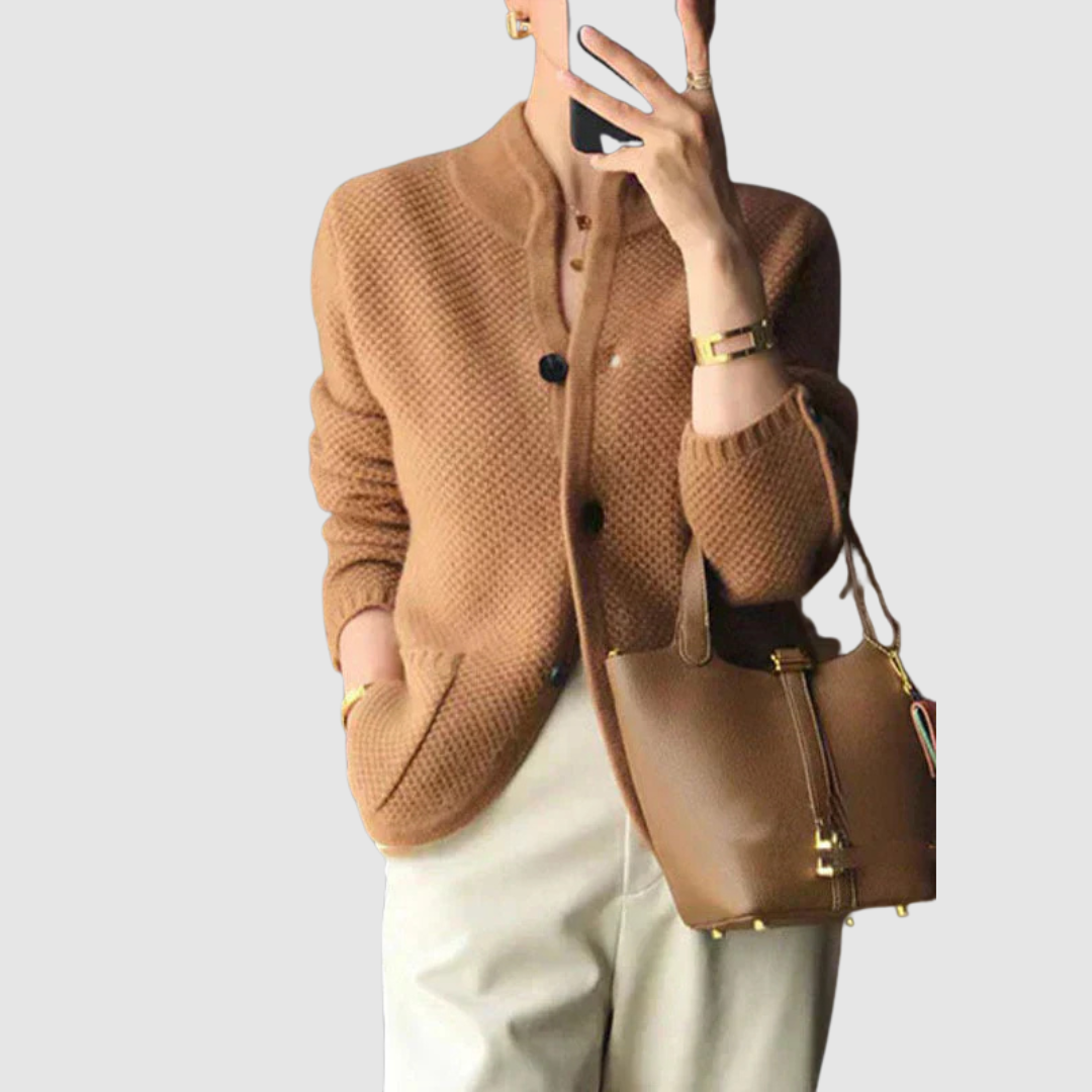 Mia — Comfortable Jumper