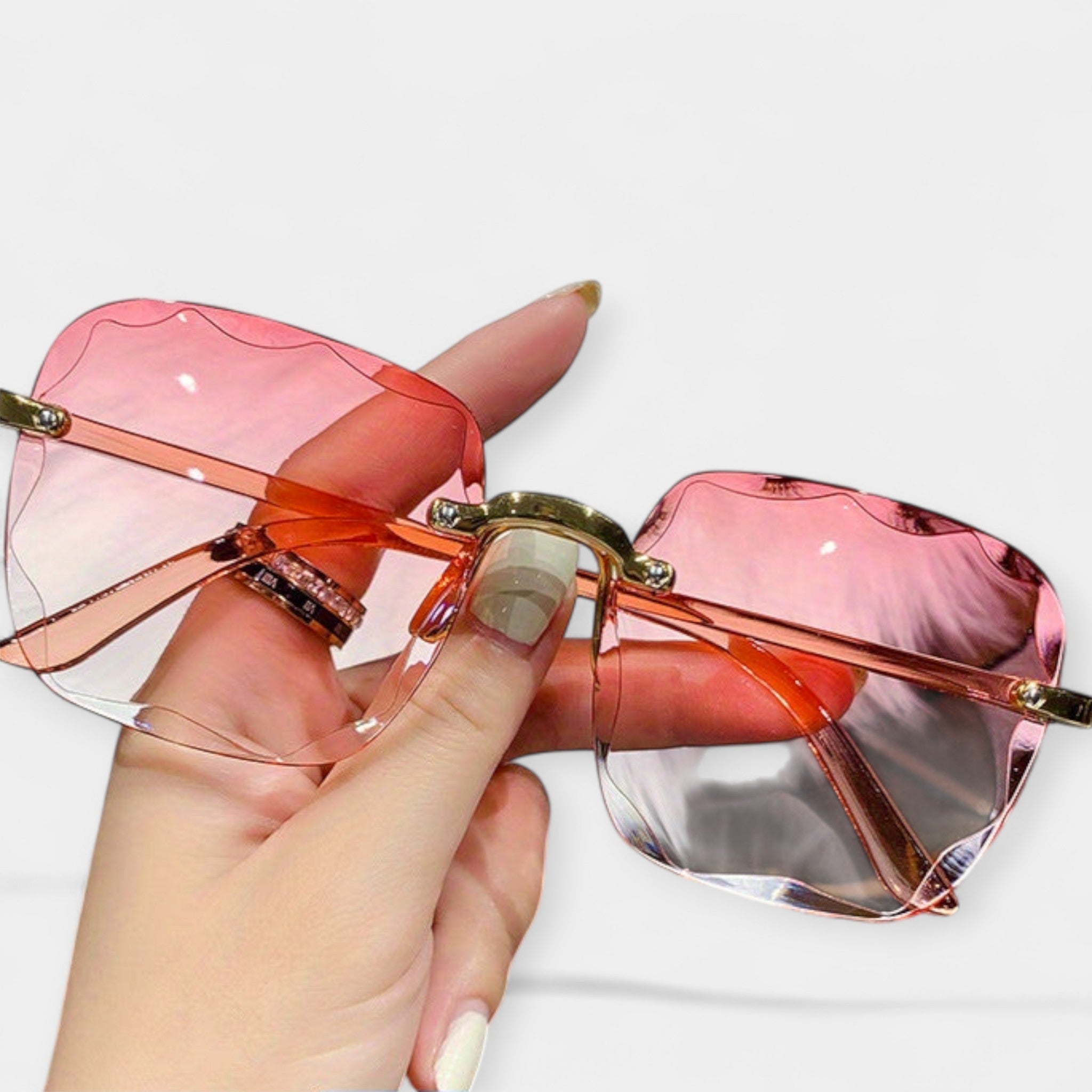 Margot — Vintage Classic Sunglasses