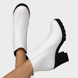 Delta — Boots