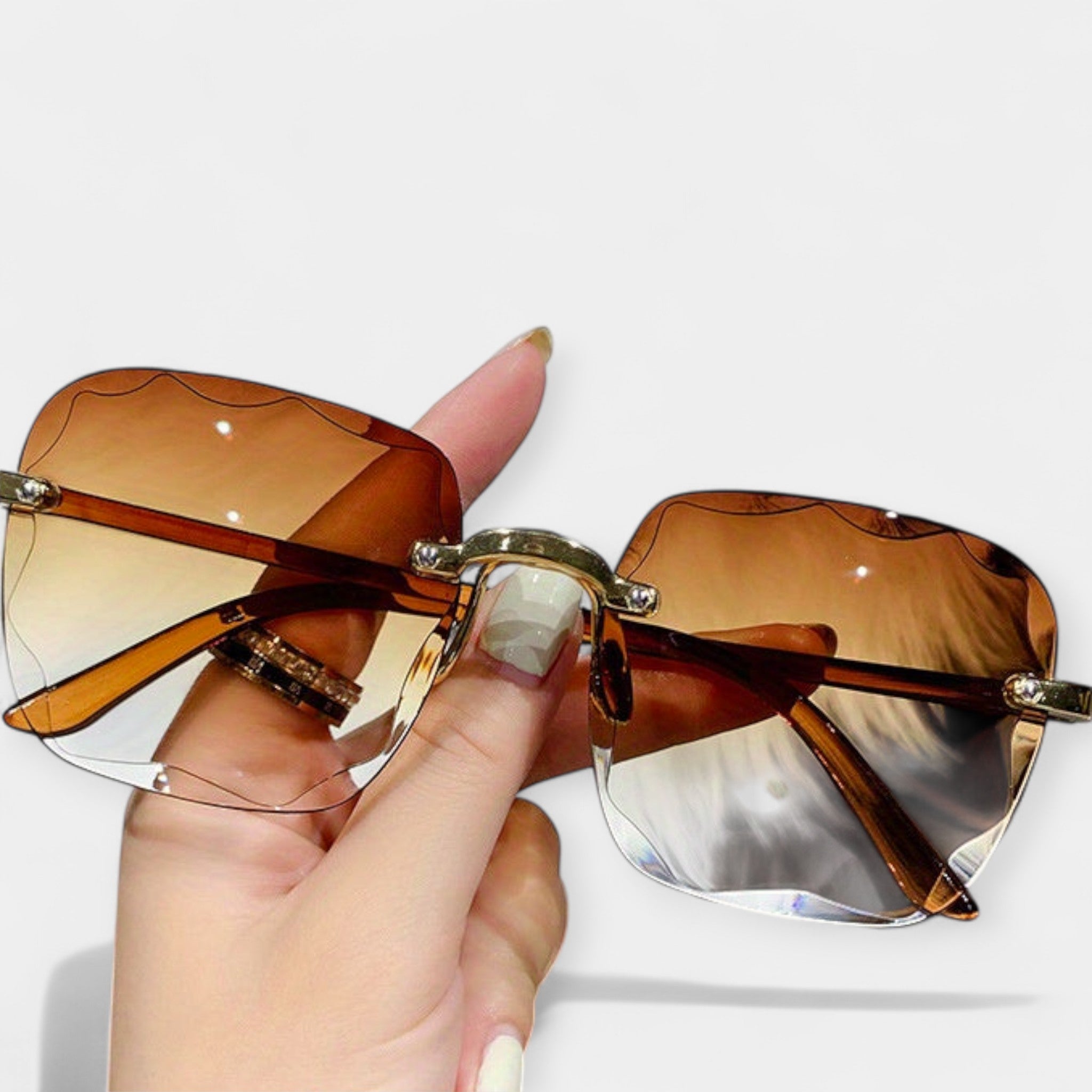Margot — Vintage Classic Sunglasses